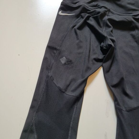 NEW NIKE FAST DRI-FIT BLACK MID RISE CROPPED LEGGINGS TIGHTS ZIP POCKETS XS NWT - Picture 10 of 10